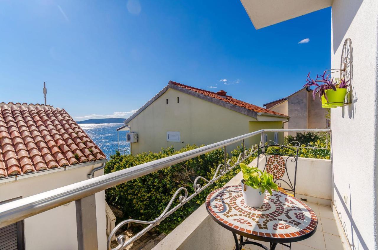 Apartments Zdenka Donji Okrug  Екстер'єр фото